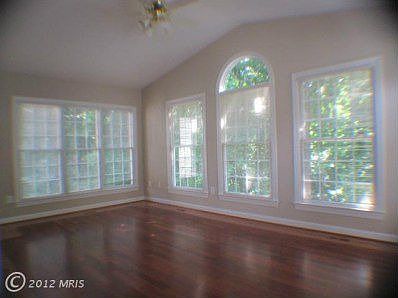 5th image of 12887 Crouch Dr