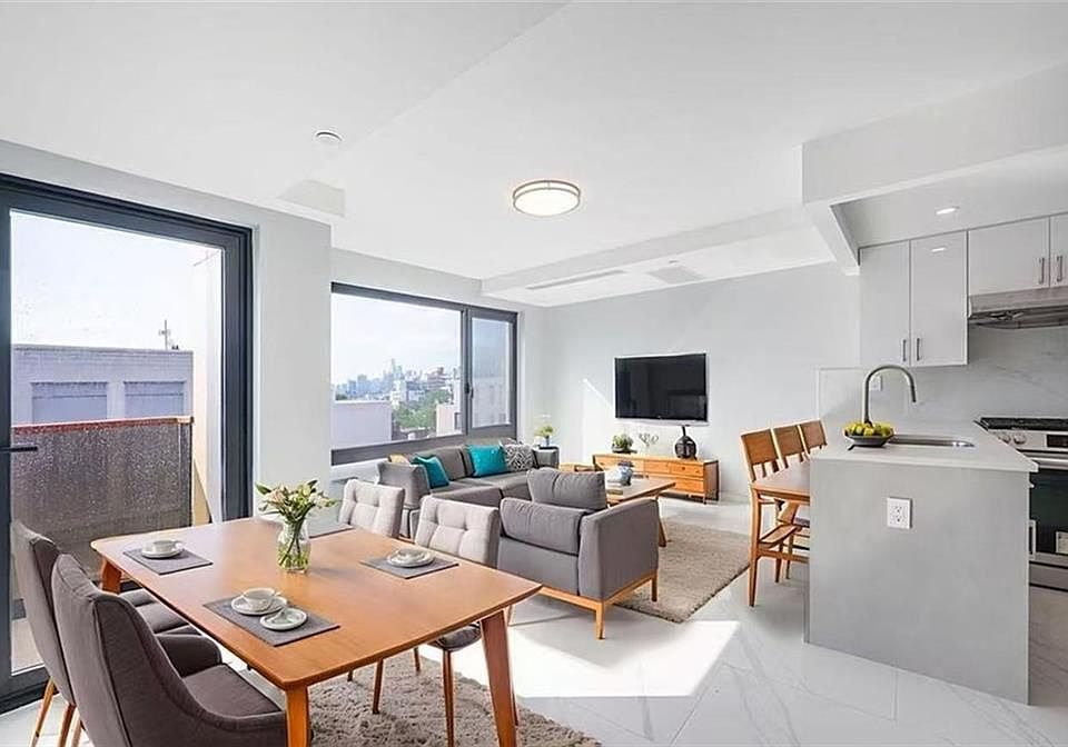 1st image of 643 5th Ave #2A