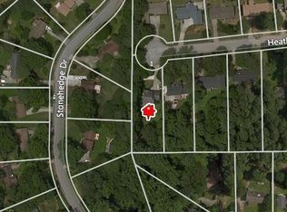 6645 Heathrow Ct, Stone Mountain, GA 30087