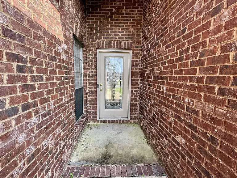 3821 Branford Ct — Photo 2