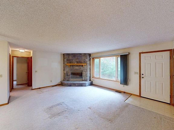 2nd image of 2775 283rd Ave NW