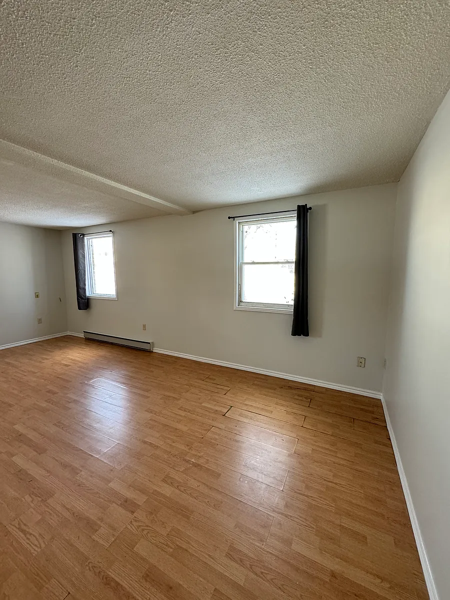 Building Photo - 915 Lena Ave #2
