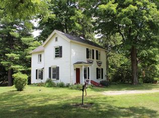 46 West Rd, Pleasant Valley, NY 12569