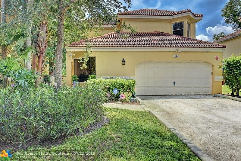 1st image of 11245 Lakeview Dr