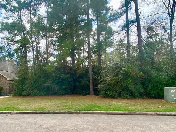 210 Monterrey Rd W, Montgomery, TX 77356