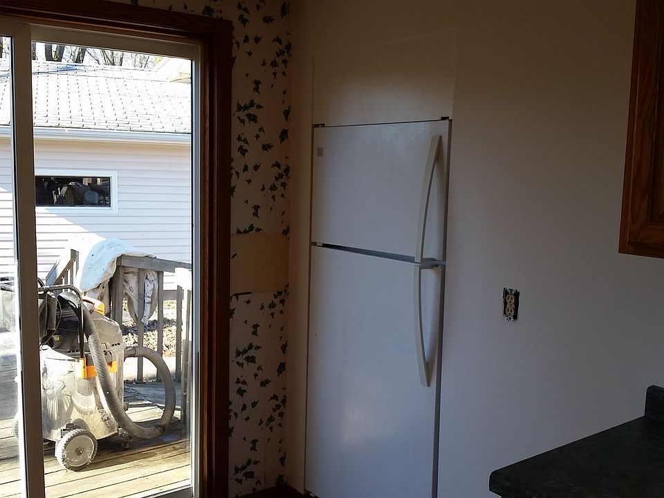 1st image of 814 Frank Hall Dr