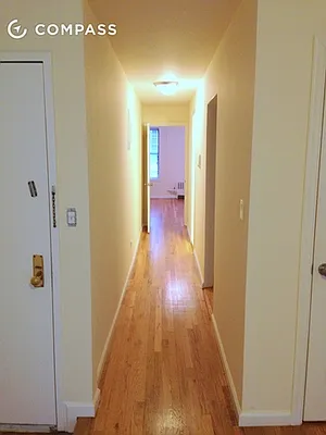 Rented by Compass | media 25