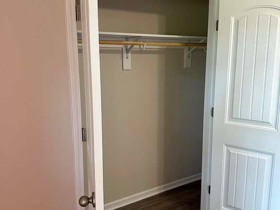 5th image of 312 Clearview Dr #1/2