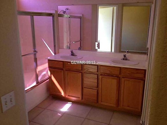 5th image of 9975 Catseye Cove Ct #0