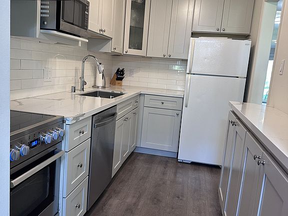 5th image of 814 N Delaware St APT 207