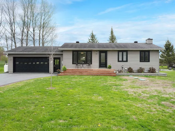2134 County Road 20 Rd, North Grenville, ON K0G 1T0
