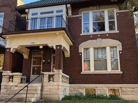 3888 Humphrey St, Saint Louis, MO