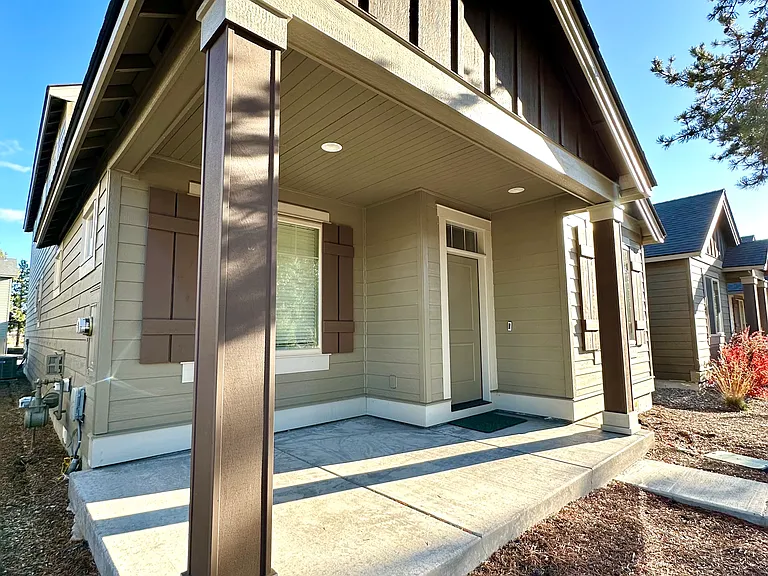 51927 Lumberman Ln — Photo 2