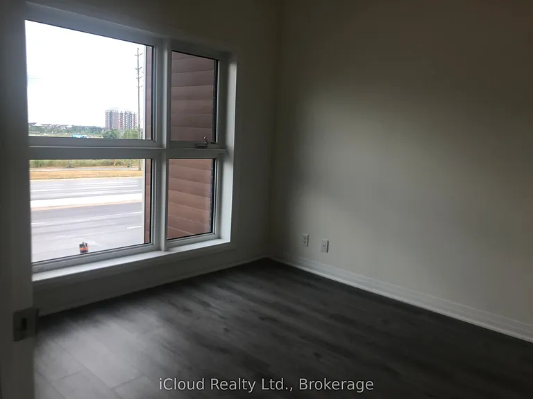 128 Grovewood Cmn #220 — Photo 14