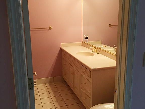 5th image of 2180 Foxden Dr #A