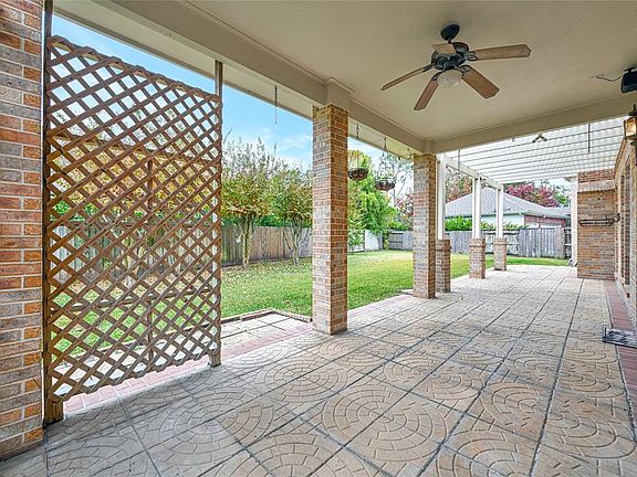3rd image of 15531 Wooden Oak Ct