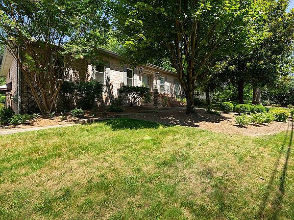 Tru Green lawn plan w/house