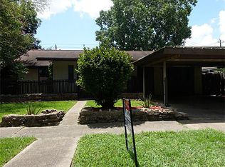 3004 Longwood Dr, Pasadena, TX 77503