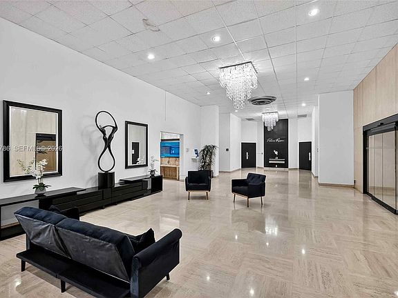 4th image of 500 Three Islands Blvd APT 1001