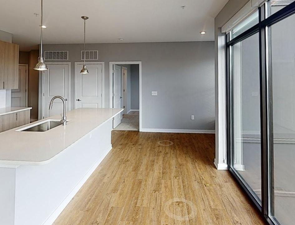 1st image of 4207-415 Keating St #4207