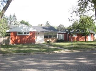 820 Elizabeth St, Baraboo, WI 53913