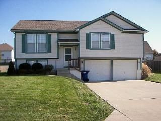 1st image of 629 SE Jonathon Ave