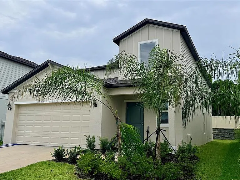 7727 Abagail Dr — Photo 2