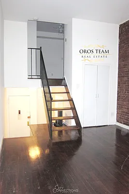 Rented by City Connections Realty | media 20