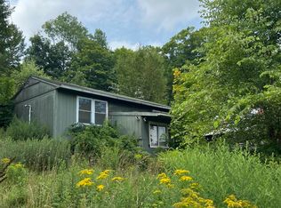 221A Southridge St, Springfield, VT 05156