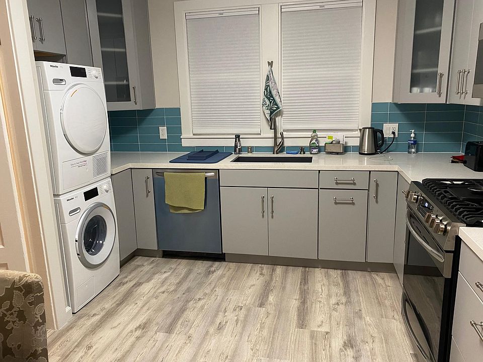 New kitchen, gas range, Miele washer/dryer, dishwasher, Frig, microwave.