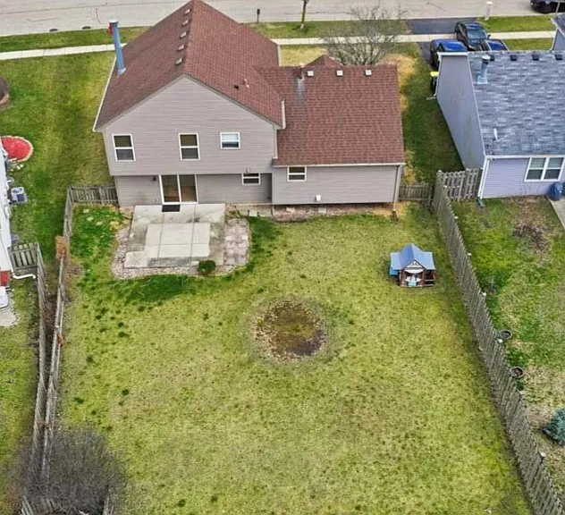 658 Anderson Dr — Photo 11