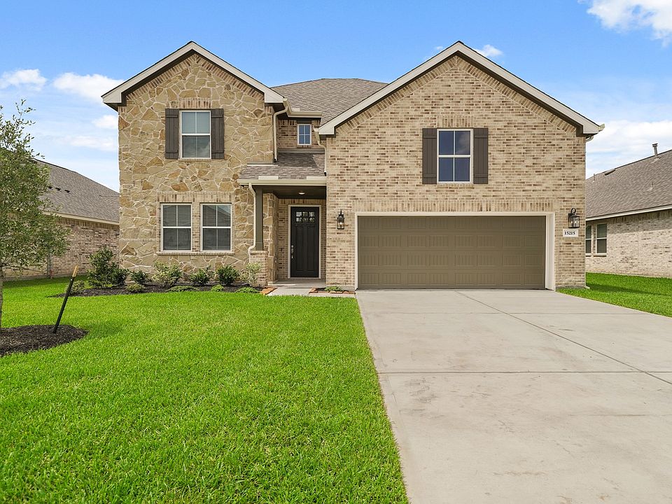 Omaha - 15215 Water Oak Way 13