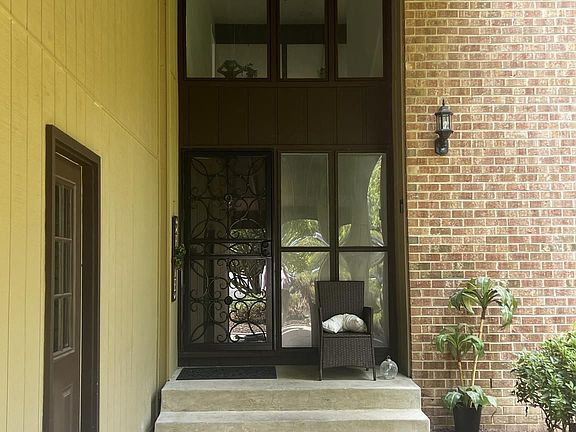 5th image of 2602 Woodfern Ct
