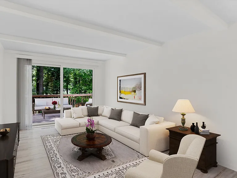 634 Bay Green Dr — Photo 3
