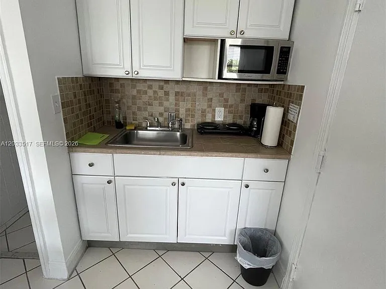 3801 Indian Creek Dr #301 — Photo 7