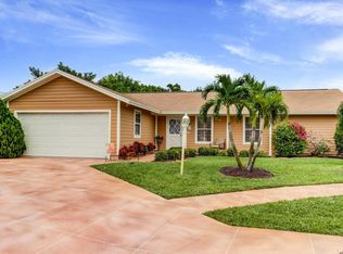 31 Shay Pl, Tequesta, FL 33469