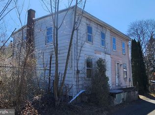 405-407 5th St, Pt Carbon, PA 17965