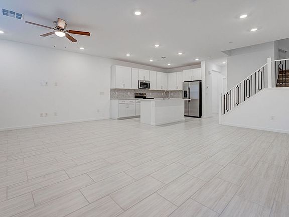 3rd image of 1588 Hopeful Lark Ln