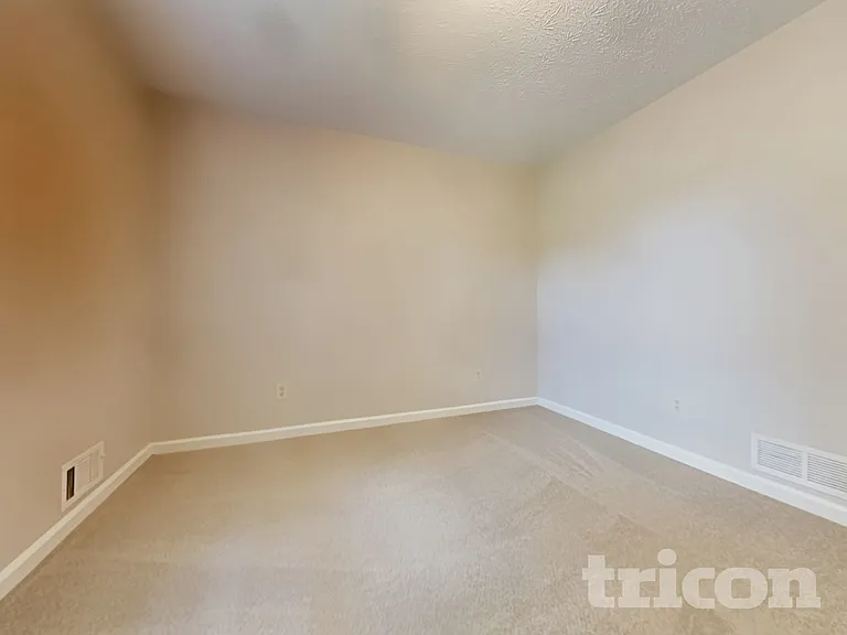 160 Branchwood Dr — Photo 11