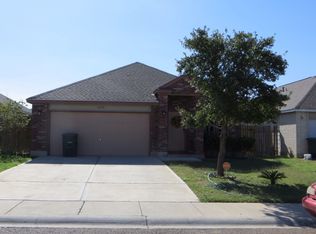 11115 Salado Dr, Laredo, TX 78045