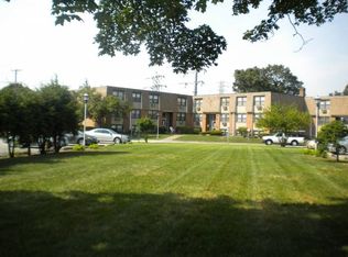 330 Prospect St, Pawtucket, RI 02860