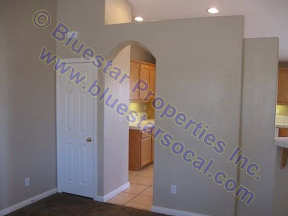 4th image of 15435 Via Estancia St