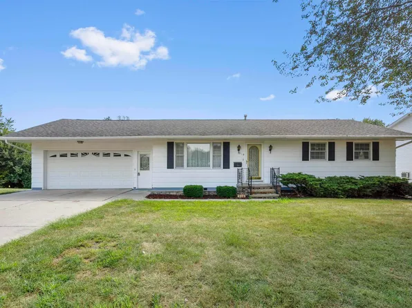 519 5th Ave NE, Oelwein, IA 50662