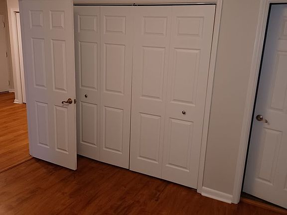 5th image of 1407 Grand Ave #1-3