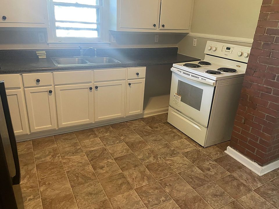 1st image of 3507 Calumet Pl