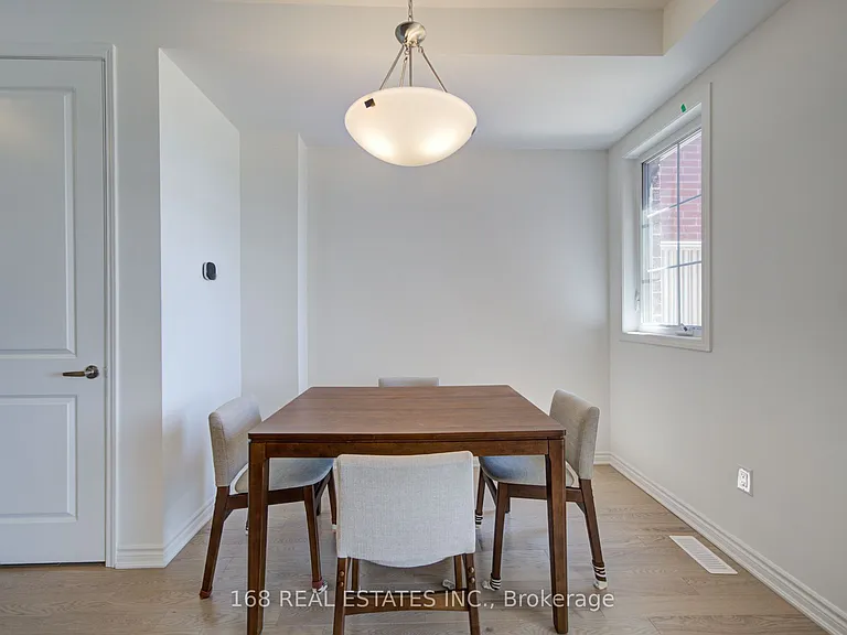 44 Azure Dr — Photo 18
