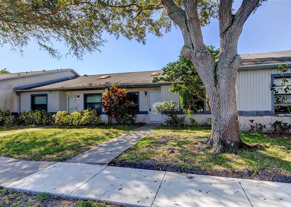 1st image of 1153 Somerset Cir S