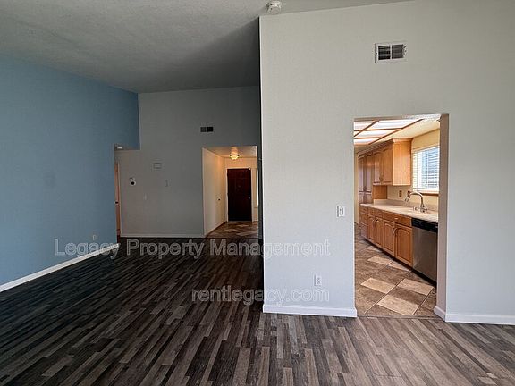 5th image of 4901 Adorn Ct
