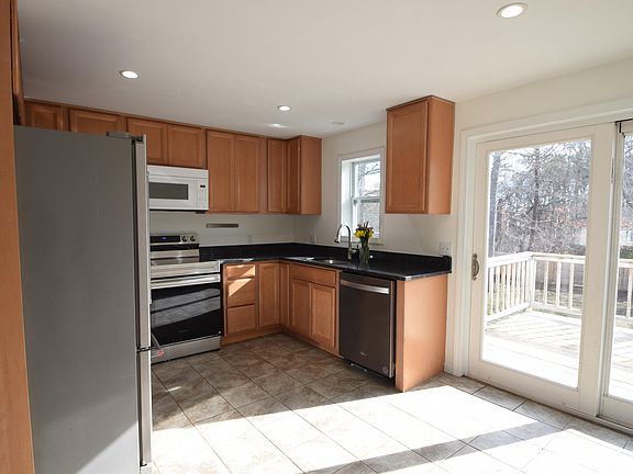 3rd image of 26 Ryder Road