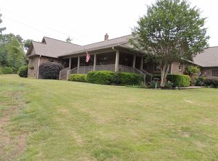 105 Wicklow Ln, Campobello, SC 29322